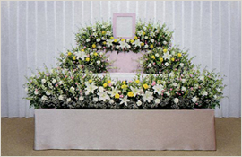 花祭壇 270,000円(税抜き)